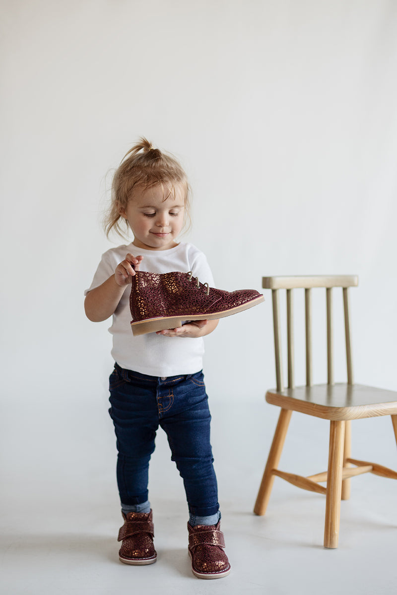 Burgundy Leopard Vellikee