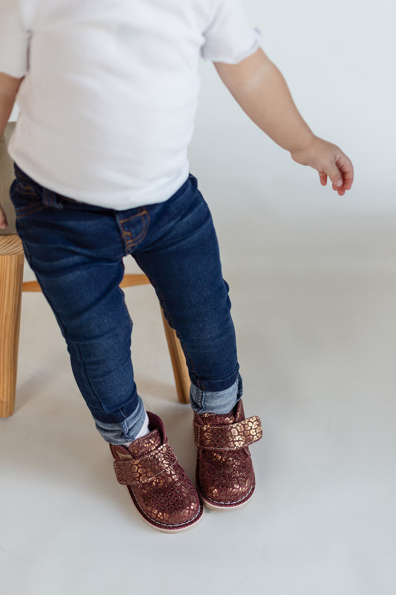 Burgundy Leopard Vellikee