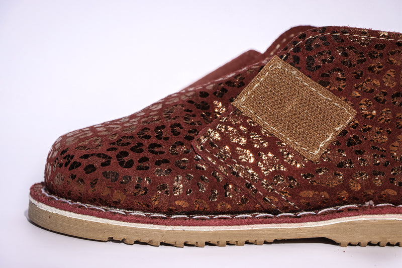 Burgundy Leopard Vellikee