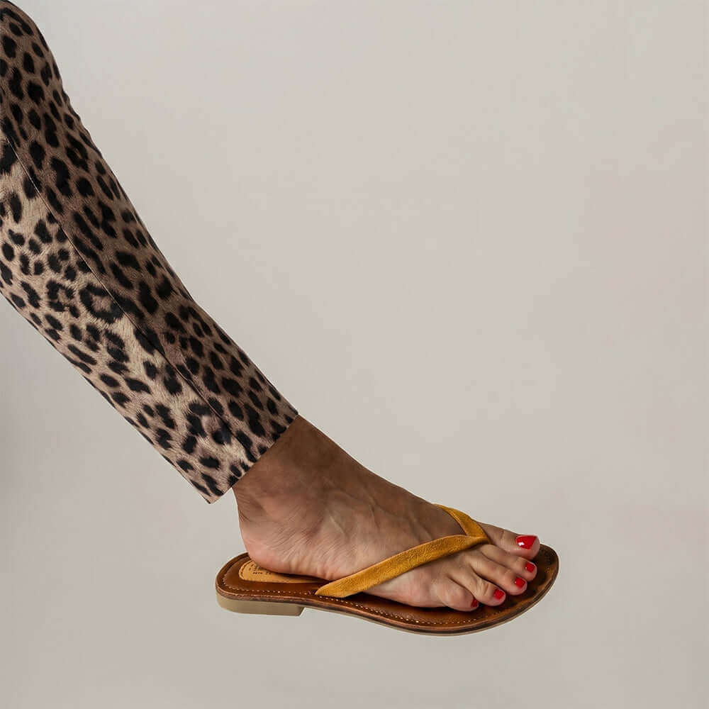 New Earth Felpe Velour Sandal Lifestyle